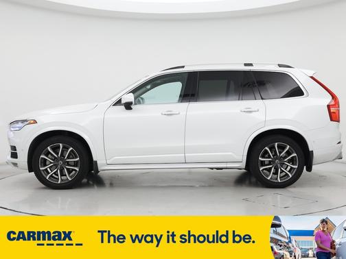 2019 Volvo XC90 T5 Momentum