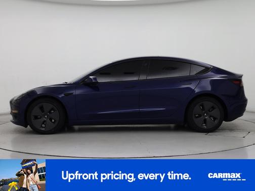 Blue 2022 Tesla Model 3