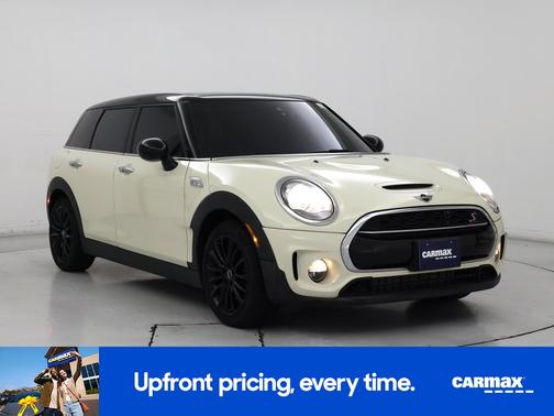 White 2019 MINI Clubman S