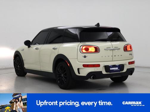 White 2019 MINI Clubman S
