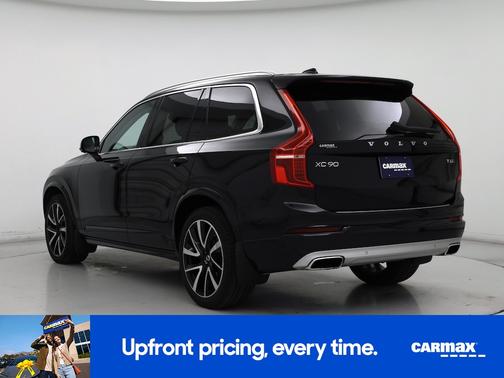 2020 Volvo XC90 T6 Momentum