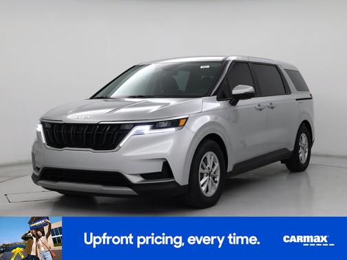 2023 Kia Carnival LX