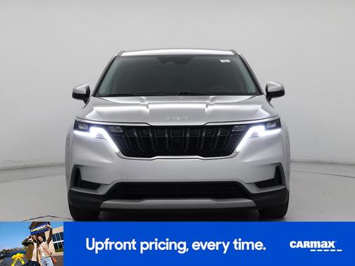 2023 Kia Carnival LX