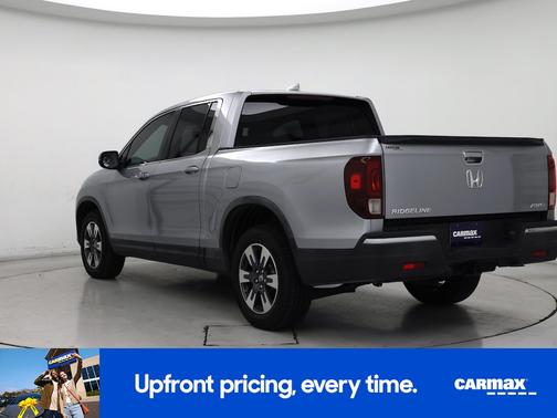 Silver 2018 Honda Ridgeline RTL-T