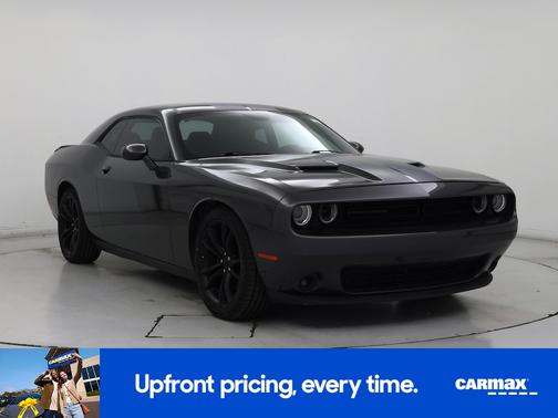 2016 Dodge Challenger SXT