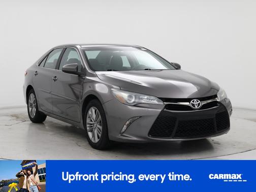 2016 Toyota Camry SE