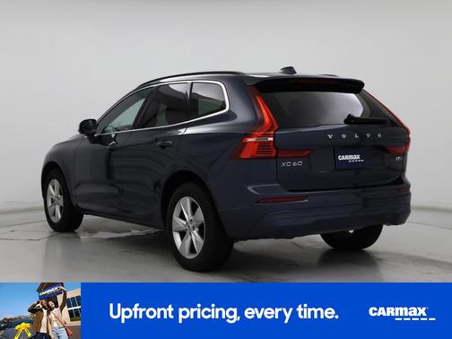 2022 Volvo XC60 B5 Momentum