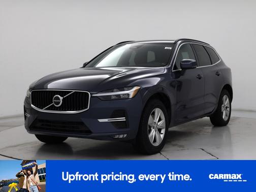 2022 Volvo XC60 B5 Momentum