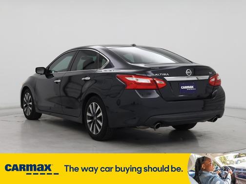2017 Nissan Altima SV