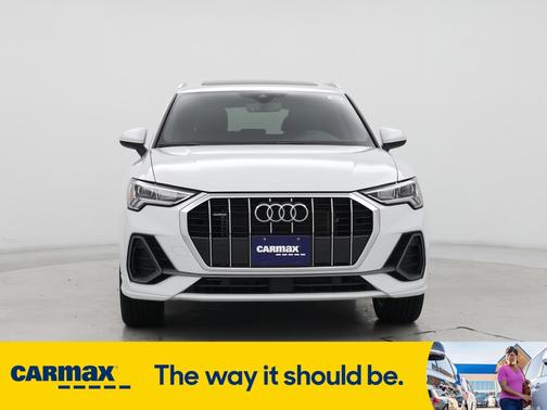2024 Audi Q3 S-Line Premium