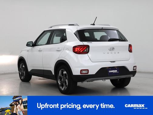 White 2025 Hyundai VENUE SEL