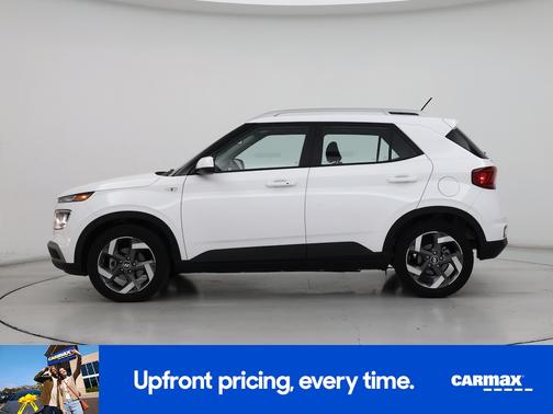 White 2025 Hyundai VENUE SEL