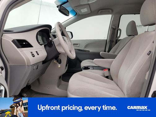 2014 Toyota Sienna LE