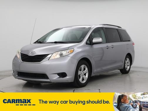 2013 Toyota Sienna LE