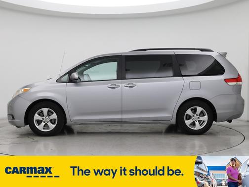 2013 Toyota Sienna LE