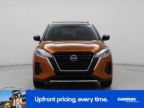 2022 Nissan Kicks SV