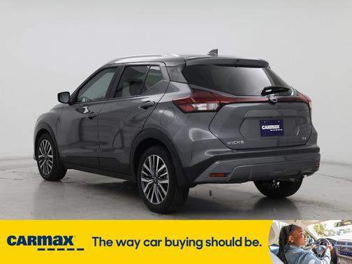 2022 Nissan Kicks SV