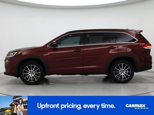2017 Toyota Highlander SE