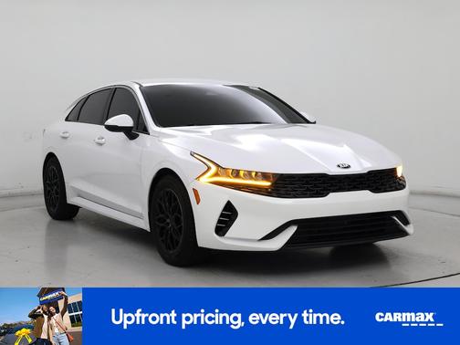 White 2021 Kia K5 LXS