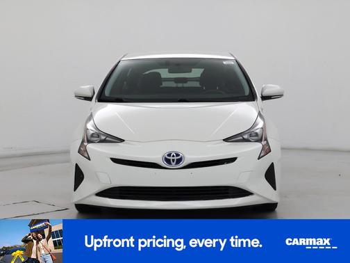 2016 Toyota Prius Three