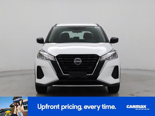 2022 Nissan Kicks S
