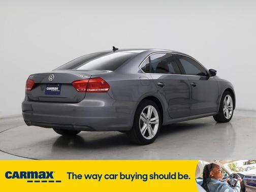2014 Volkswagen Passat SE