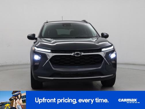 Gray 2025 Chevrolet Trax LT
