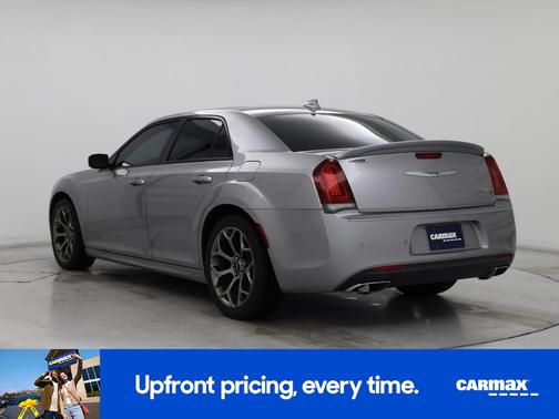 2018 Chrysler 300 S