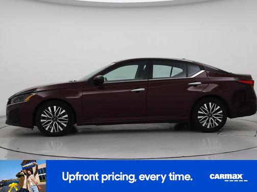 Burgundy 2024 Nissan Altima SV