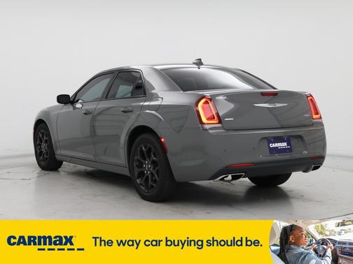 2019 Chrysler 300 S