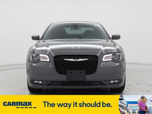 2019 Chrysler 300 S
