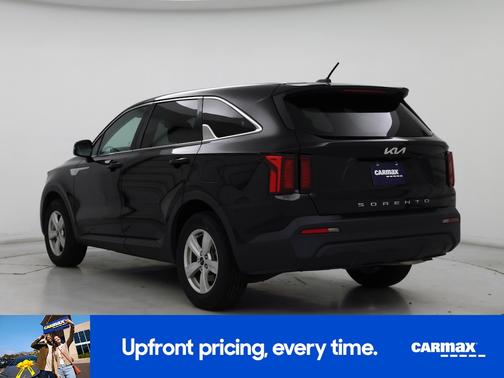 2022 Kia Sorento LX