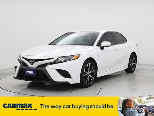 2019 Toyota Camry SE