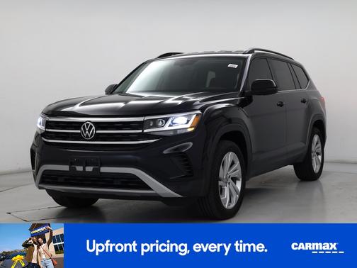 Black 2023 Volkswagen Atlas SE w/Tech