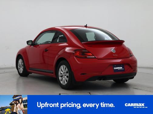 Red 2018 Volkswagen Beetle S