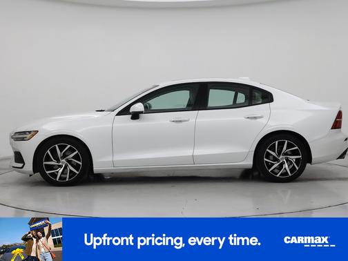 2020 Volvo S60 T5 Momentum