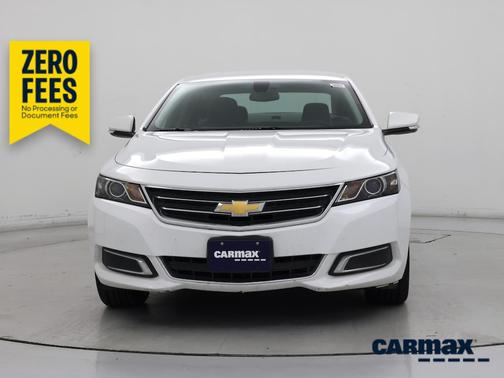 White 2017 Chevrolet Impala LT