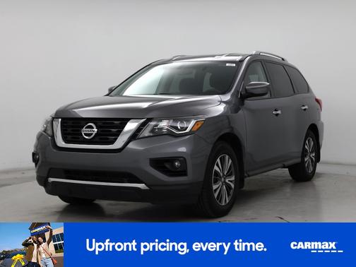 2017 Nissan Pathfinder SV