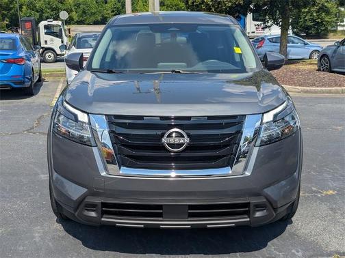 2022 Nissan Pathfinder S