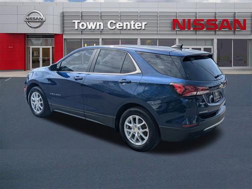 Blue Glow Metallic 2023 Chevrolet Equinox LT
