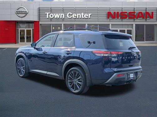 Deep Ocean Blue 2026 Nissan Pathfinder SL