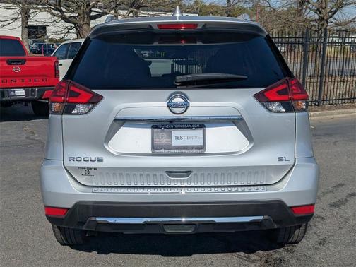 2018 Nissan Rogue SL