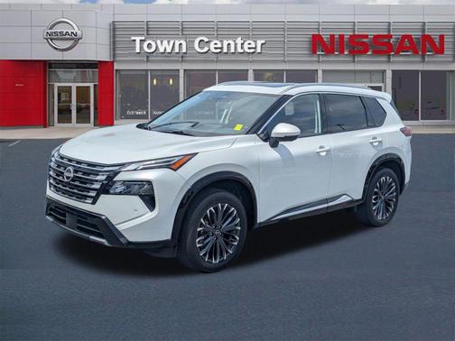 Everest White P 2026 Nissan Rogue Platinum