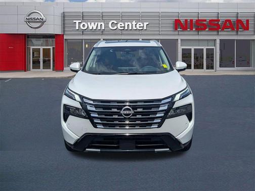 Everest White P 2026 Nissan Rogue Platinum