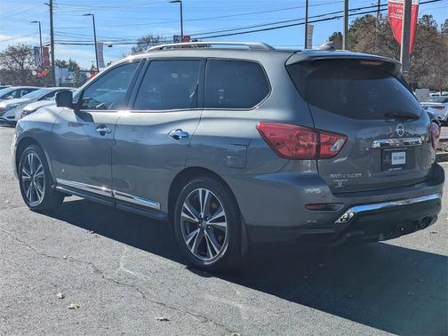 2019 Nissan Pathfinder Platinum
