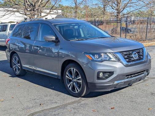 2019 Nissan Pathfinder Platinum