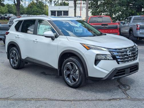 2025 Nissan Rogue SV