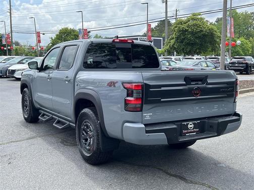 2025 Nissan Frontier PRO-4X