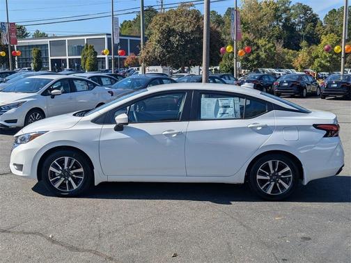 2025 Nissan Versa 1.6 SV