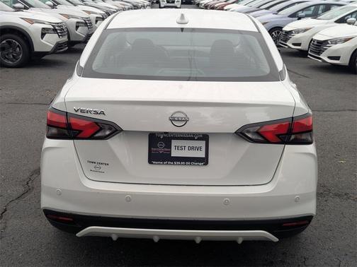 2025 Nissan Versa 1.6 SV